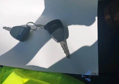 2013 Jeep Wrangler Unlimited Sahara z USA, uszkodzony, nr VIN 1C4BJWEG8DL514925